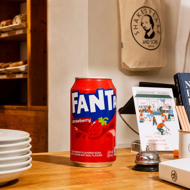 Fanta Strawberry.